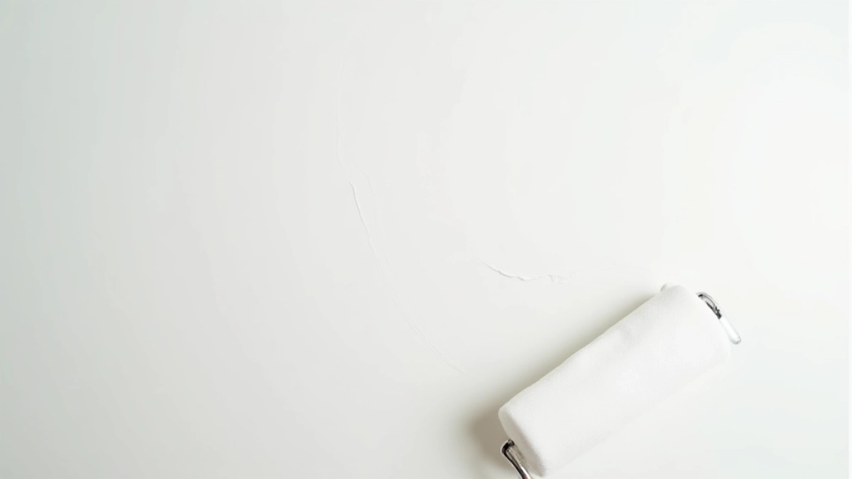 koszt malowania sufitu