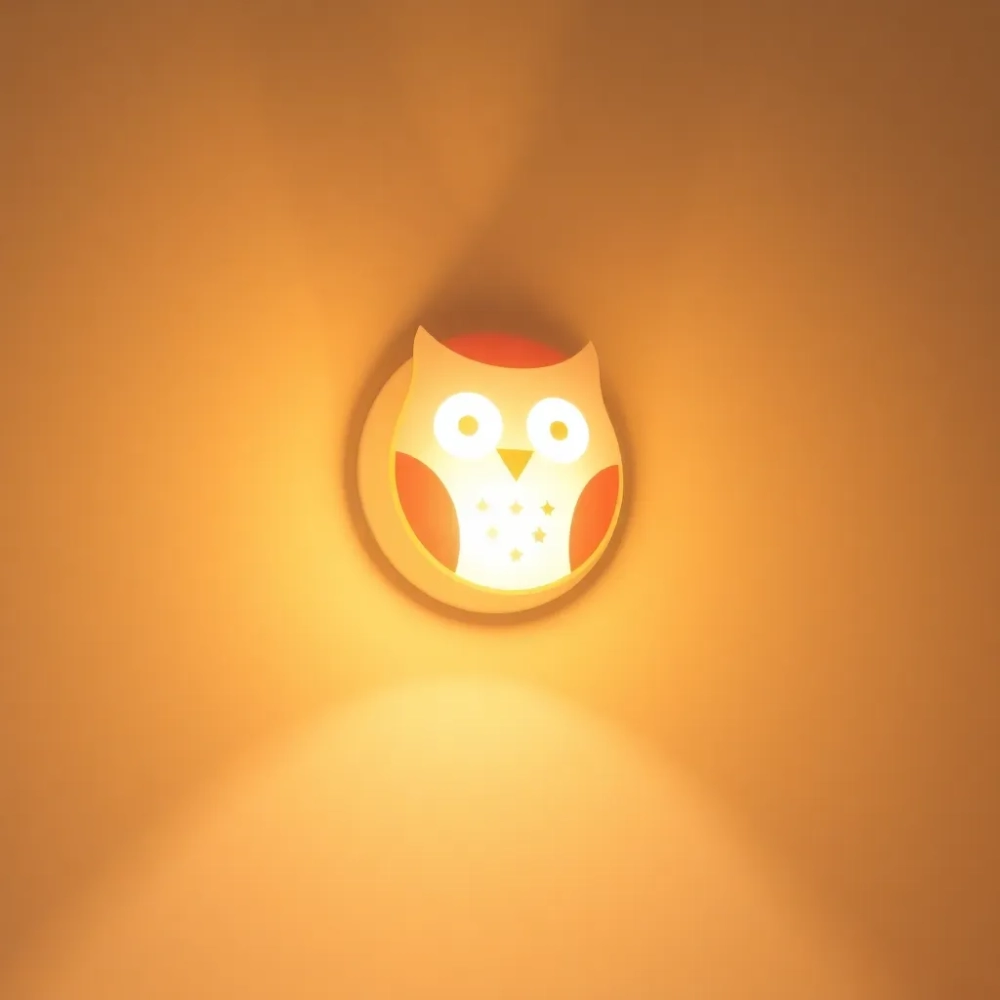 Lampa ścienna na baterie dla dzieci
