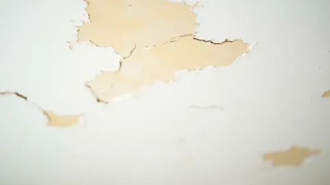 Błędy przy malowaniu sufitu