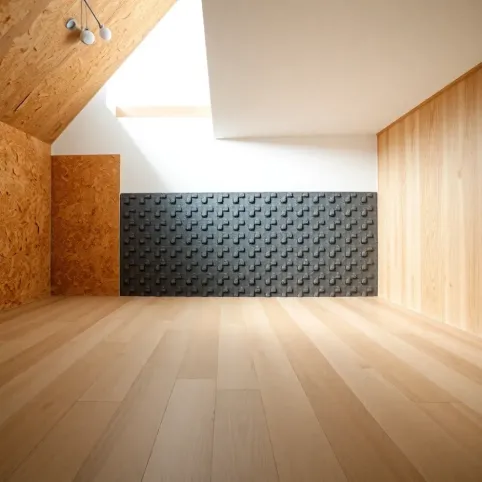 Co na podłogę na strych