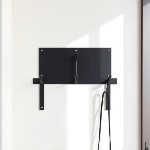 Czarny wieszak ścienny do przedpokoju