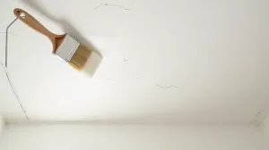 czy trzeba gruntować sufit przed malowaniem