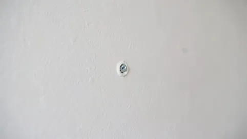 czym szpachlować wkręty w gk