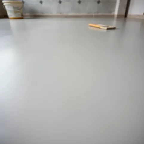 Czym wyrównać podłogę pod płytki