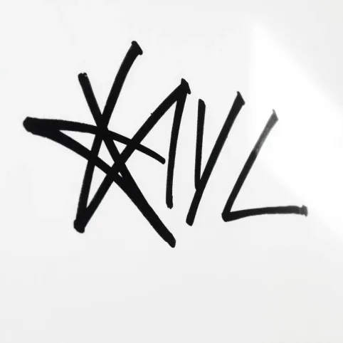 Czym zmyć marker ze ściany