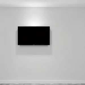 Ile odstaje telewizor od ściany