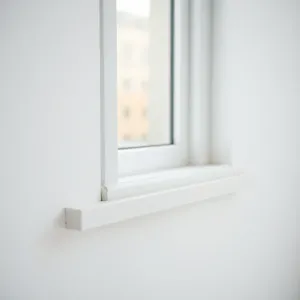 Ile parapet wewnętrzny powinien wchodzić w ścianę