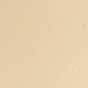 Ile schnie grunt na ścianie