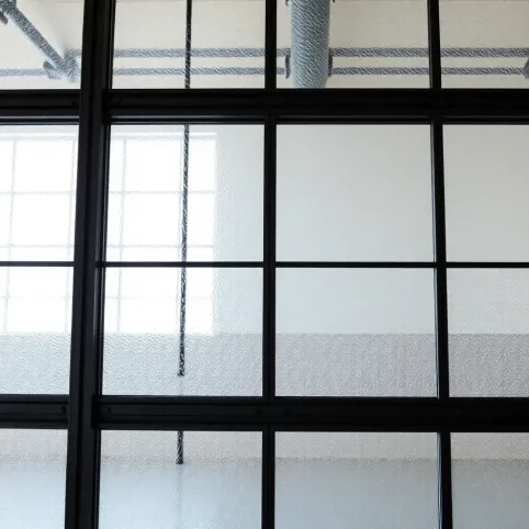 Industrialna szklana ściana cena