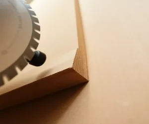 Jak ciąć listwy przypodłogowe MDF