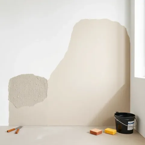 Jak położyć mikrocement na ścianie