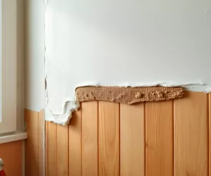 Jak położyć tynk na drewno
