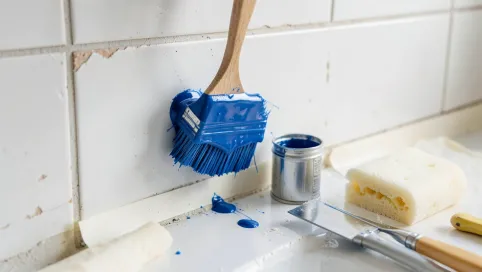 jak pomalować kafelki łazienkowe