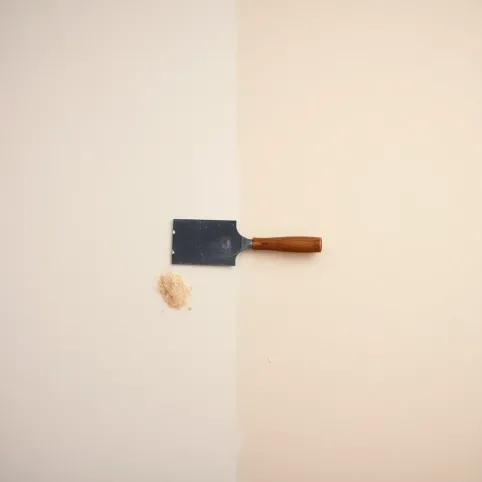 Jak usunąć farbę ceramiczną ze ściany