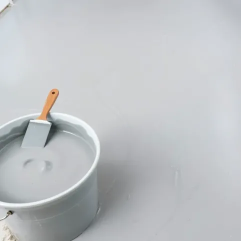 Jak wyrównać podłogę pod wykładzinę