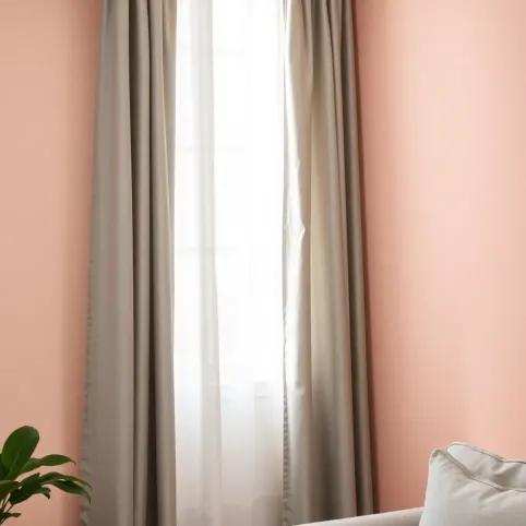 Jaki kolor ścian do szarych zasłon