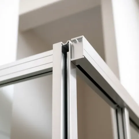 Jakie profile do ścianki działowej z drzwiami