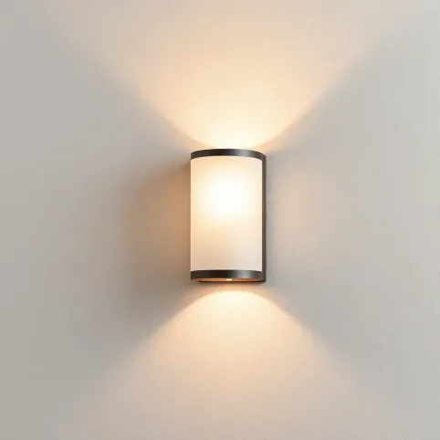 lampa ścienna na baterie