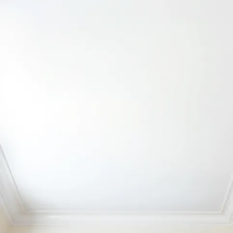 Malowanie sufitu na krzyż