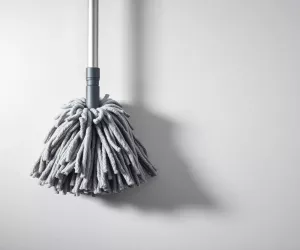 Mop do mycia ścian przed malowaniem
