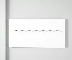 Panel ścienny z wieszakami