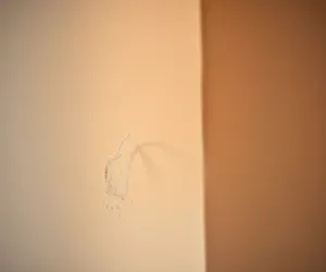 Szlifowanie gładzi w rogach