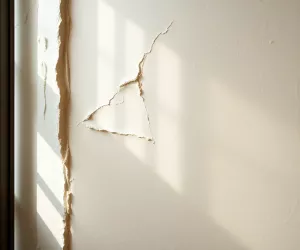 Tapety na chropowate ściany