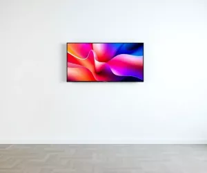 Telewizor z montażem na ścianie