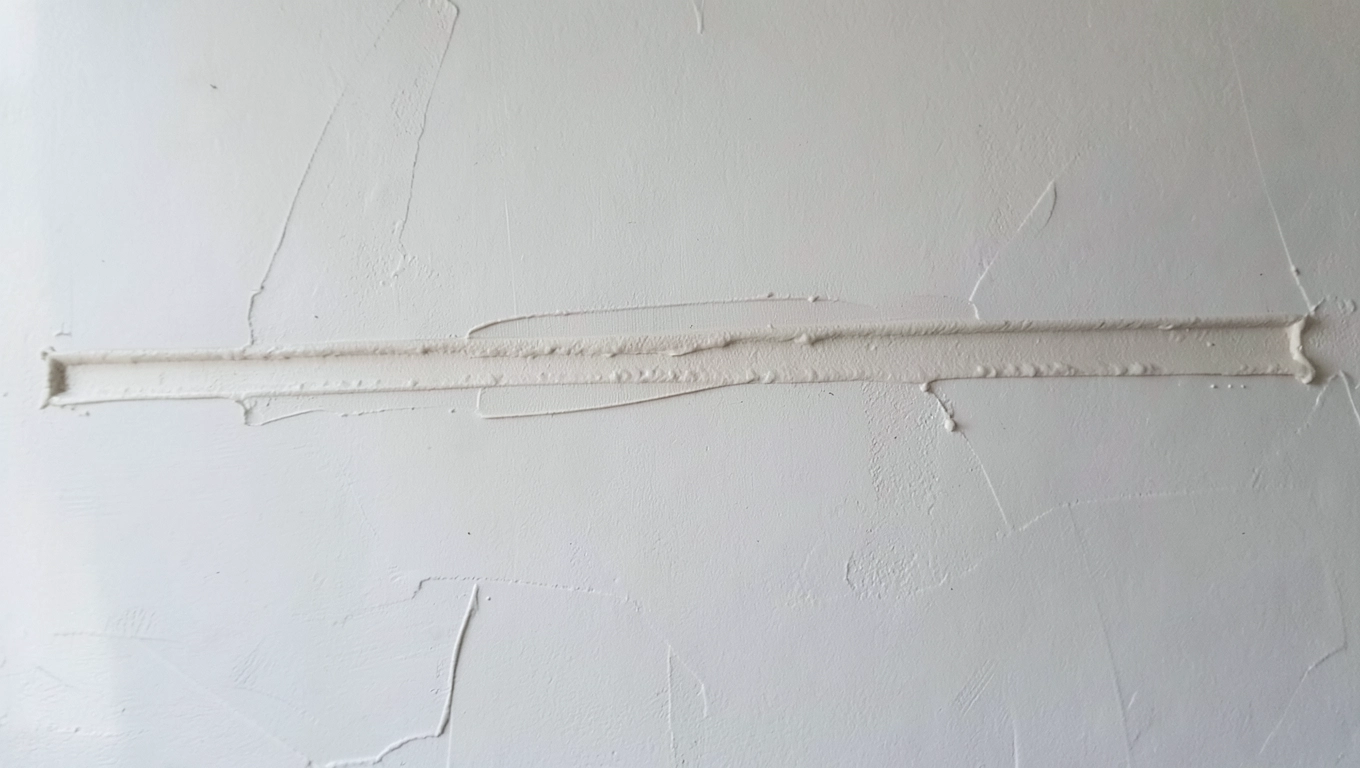 Szpachlowanie bruzd po kablach – ceny robocizny